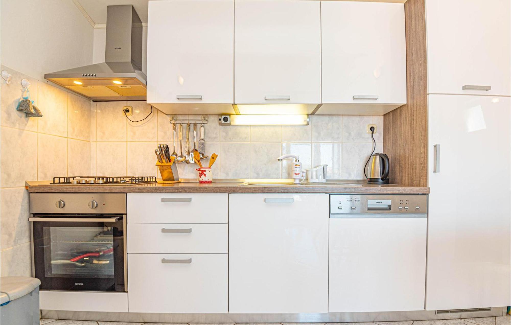 Nice Home In Zatoglav With House Sea View Podglavica Екстер'єр фото