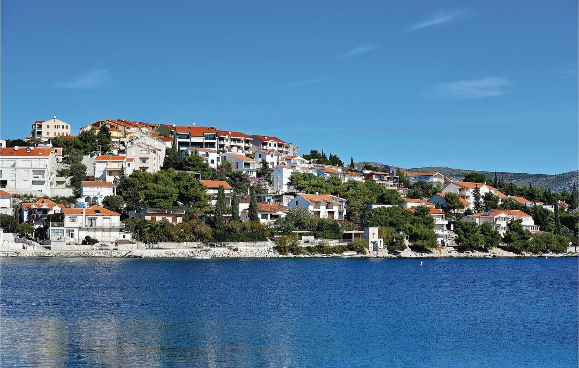 Nice Home In Zatoglav With House Sea View Podglavica Екстер'єр фото